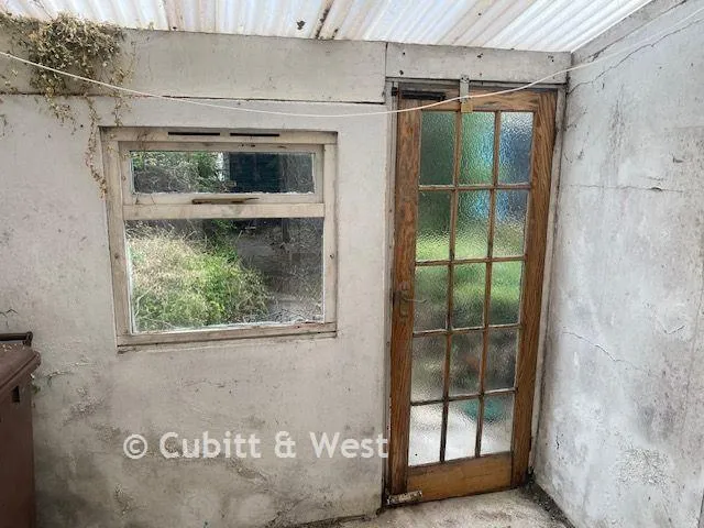 Velder Avenue, Southsea, PO4, photo 11
