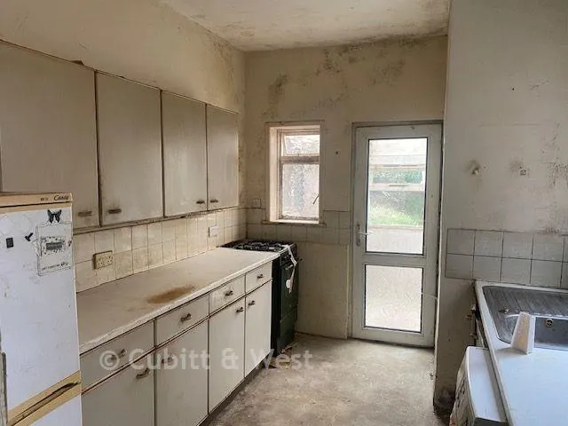 Velder Avenue, Southsea, PO4, photo 4