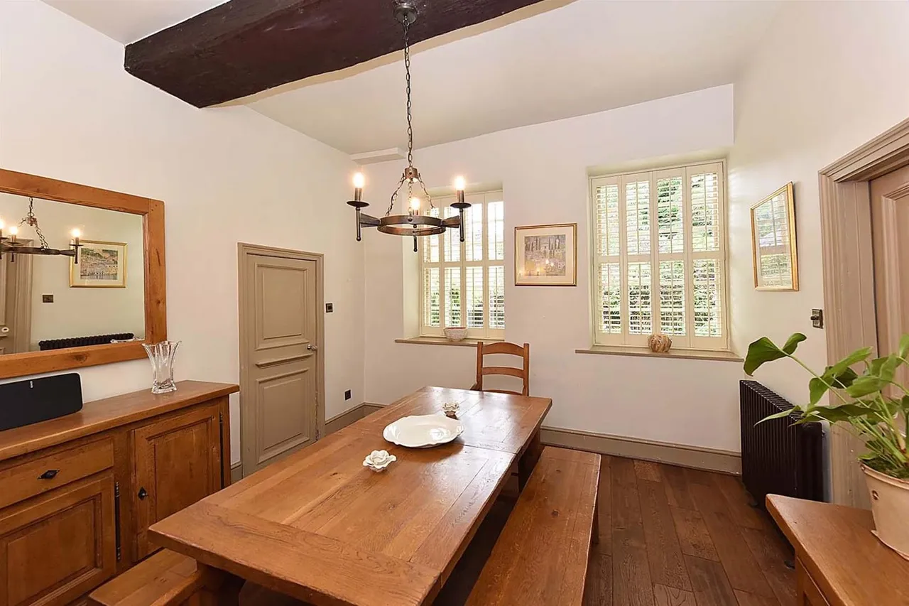 Langley Hall Close, Langley, SK11, photo 5