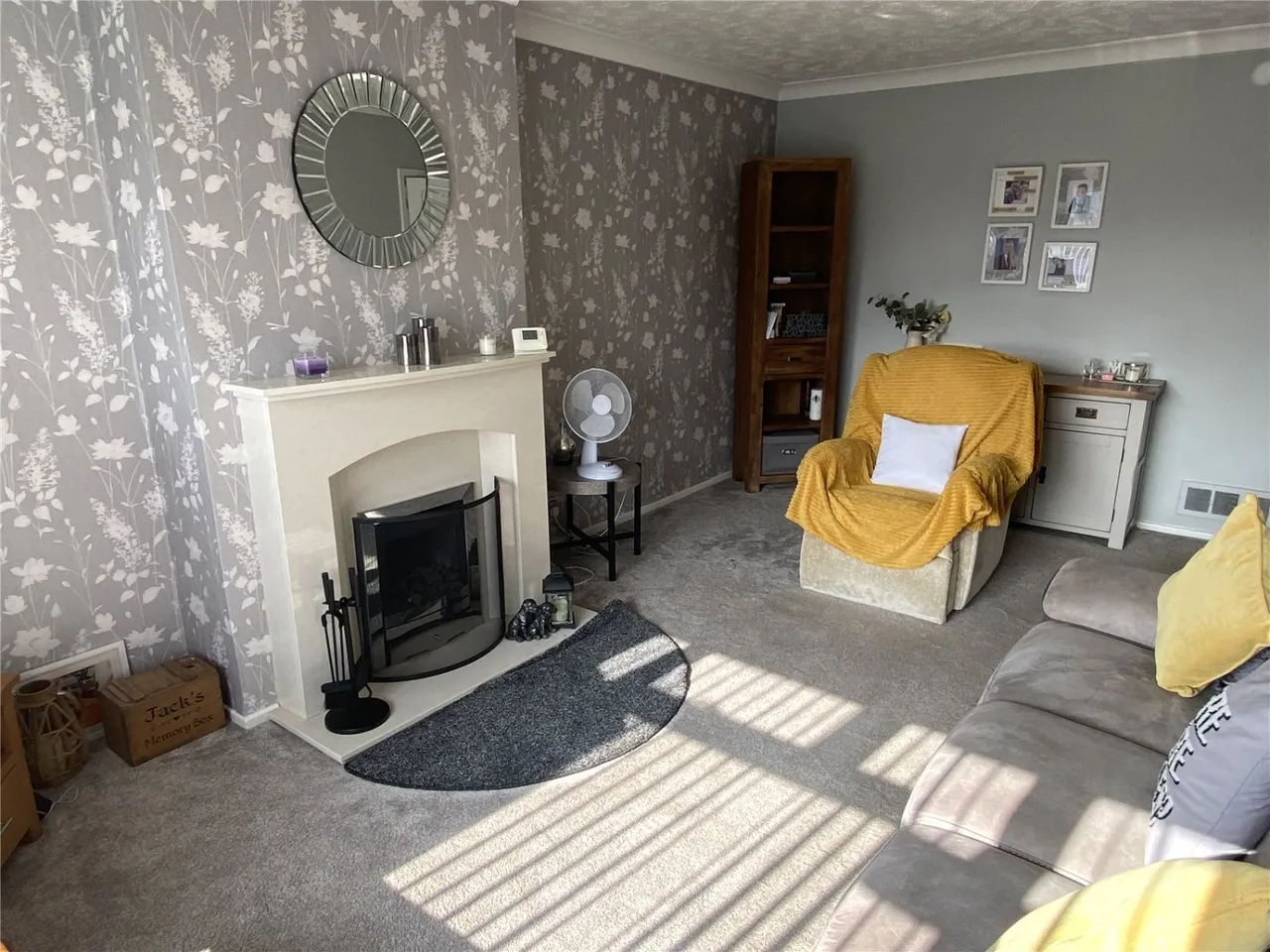 Bywell Close, Dewsbury, WF12, photo 4