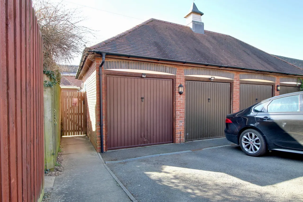 Station Road, Stoke Golding, CV13, photo 2