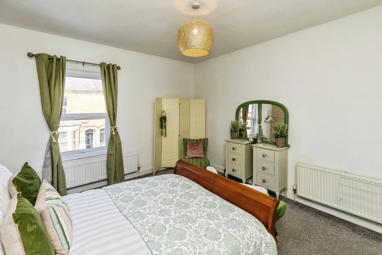 Gladstone Avenue, Chester, CH1, photo 9