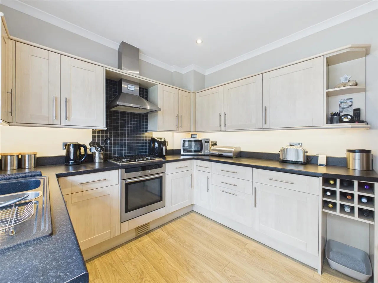Egerton Close, Pinner, HA5 2LP, photo 8