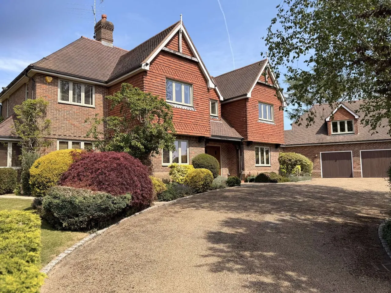 5 bed house for sale — Kerves Lane, Horsham, West Sussex, RH13 6ES