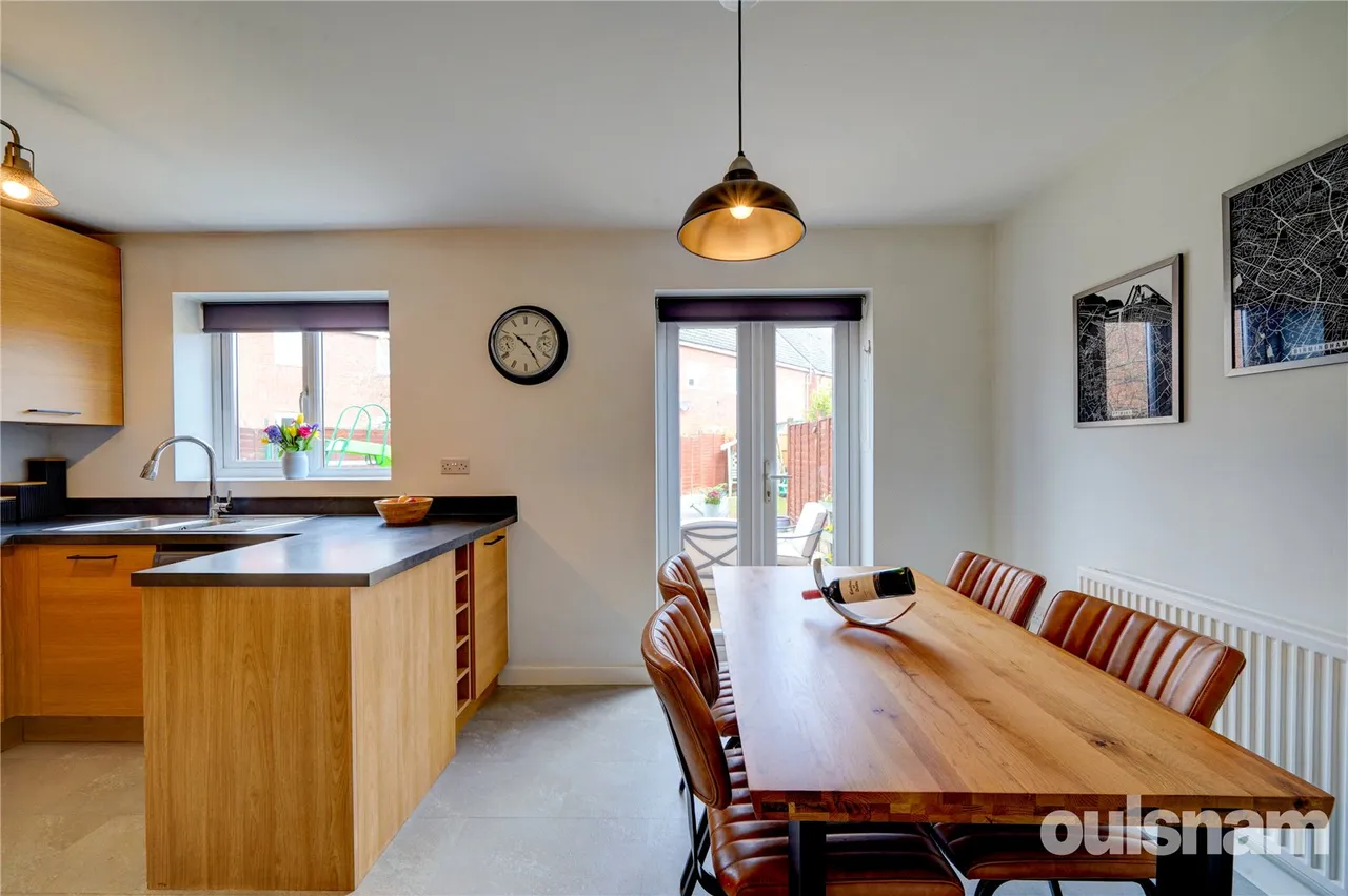 Hurricane Avenue, Cofton Hackett, Birmingham, Worcestershire, B45 8GX, photo 4