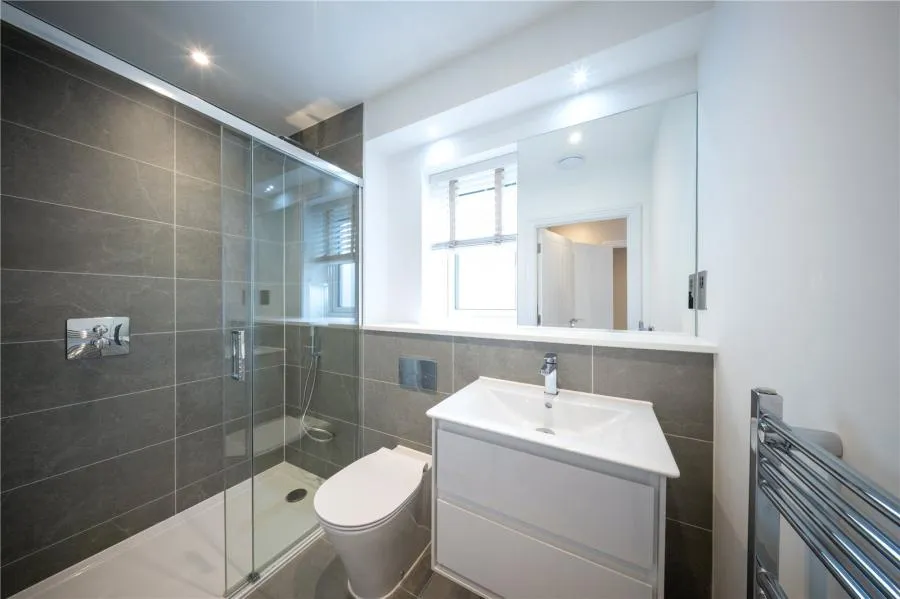 Ascot Oaks Crescent, Bracknell, RG12, photo 8