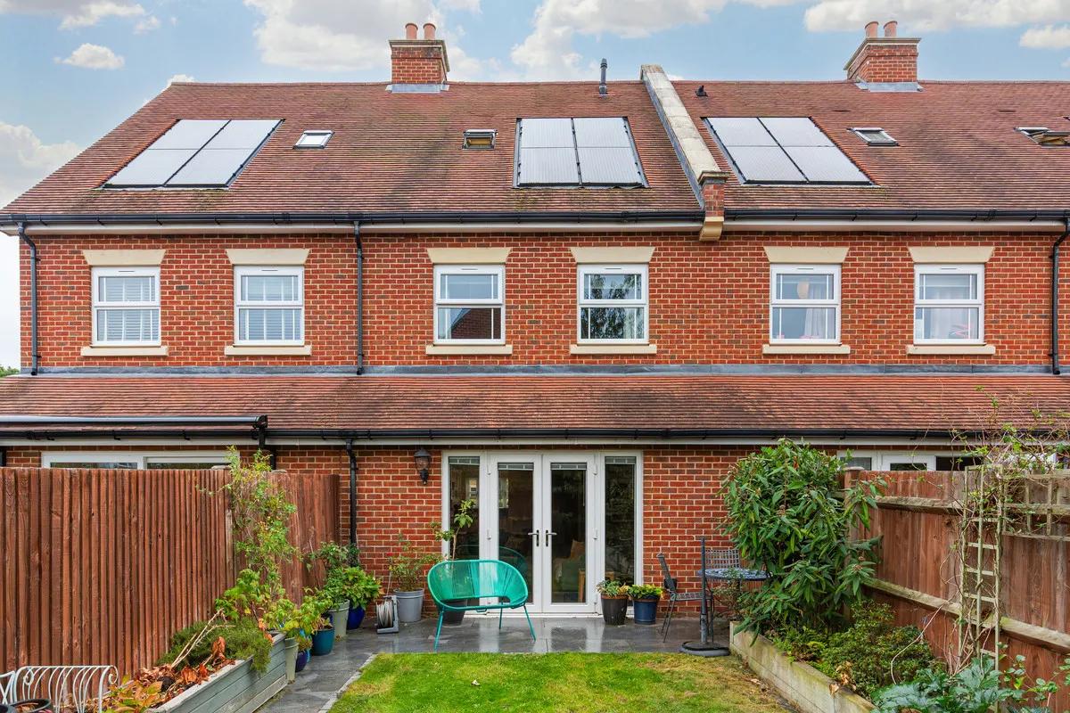Lawlor Close, Sunbury-on-thames, TW16, photo 15