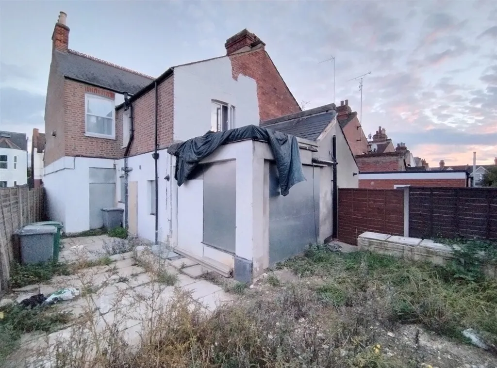 Ashford Road, London, NW2, photo 10