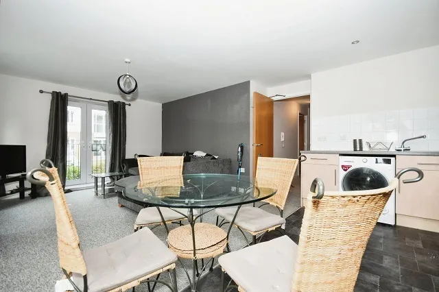 Weston View, Crookes,, photo 2