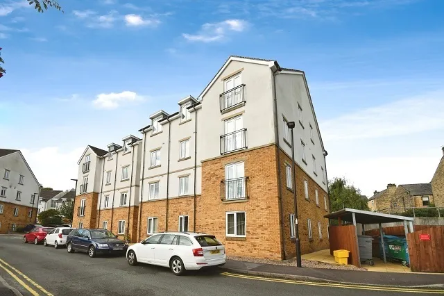 Weston View, Crookes,, photo 9