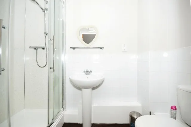 Weston View, Crookes,, photo 6