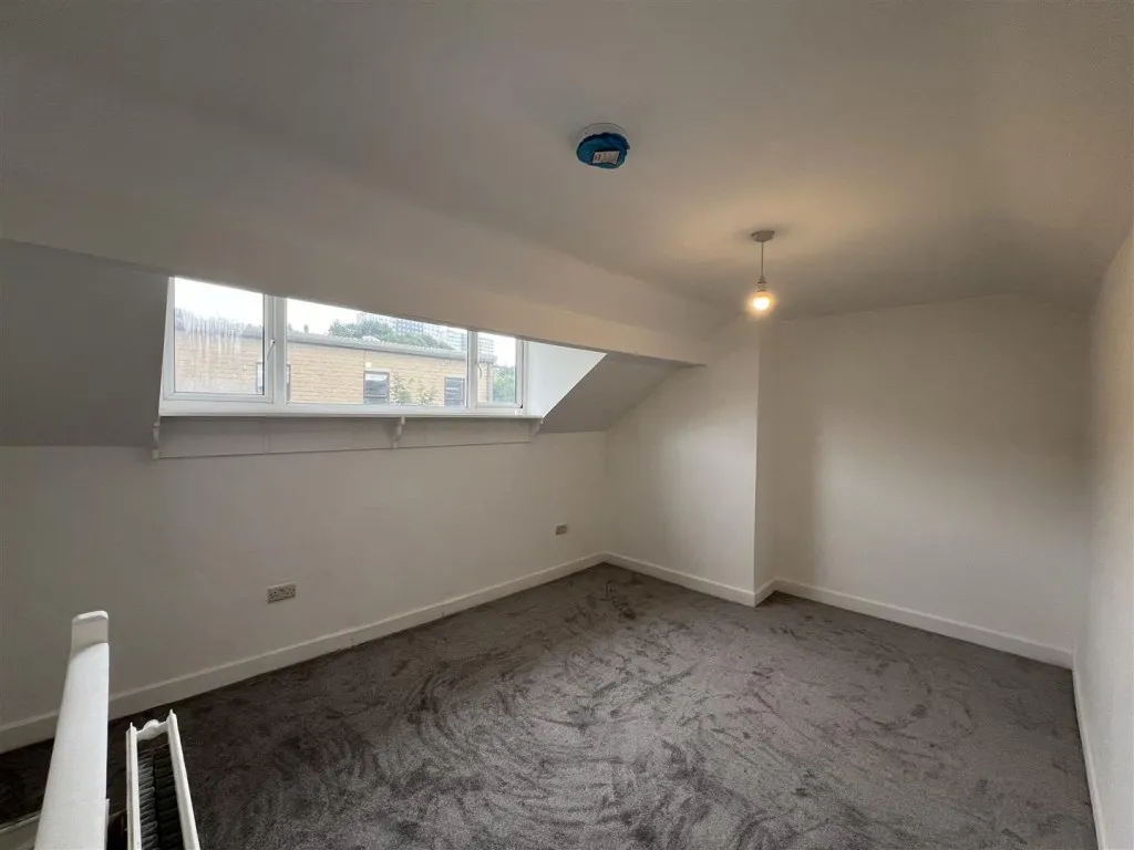 Parkwood Street, Keighley, BD21, photo 12