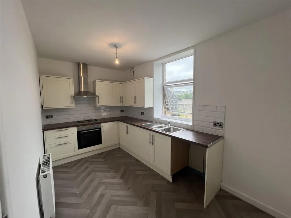 Parkwood Street, Keighley, BD21, photo 4