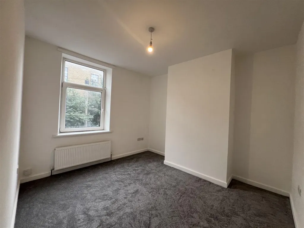 Parkwood Street, Keighley, BD21, photo 10