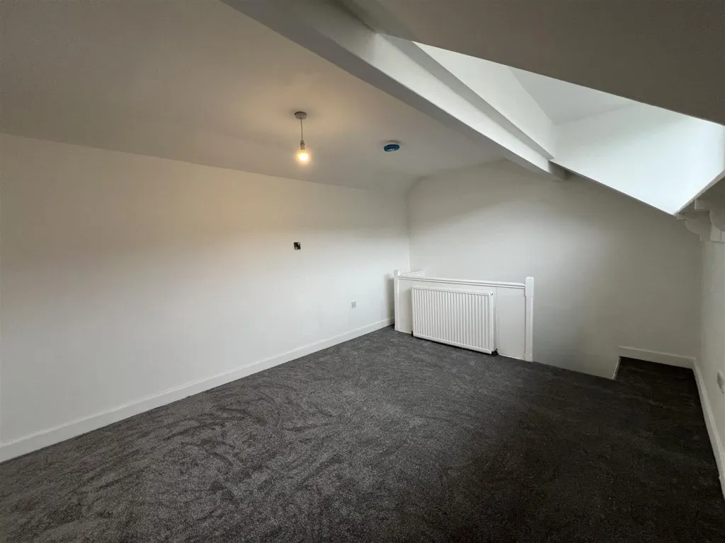 Parkwood Street, Keighley, BD21, photo 13