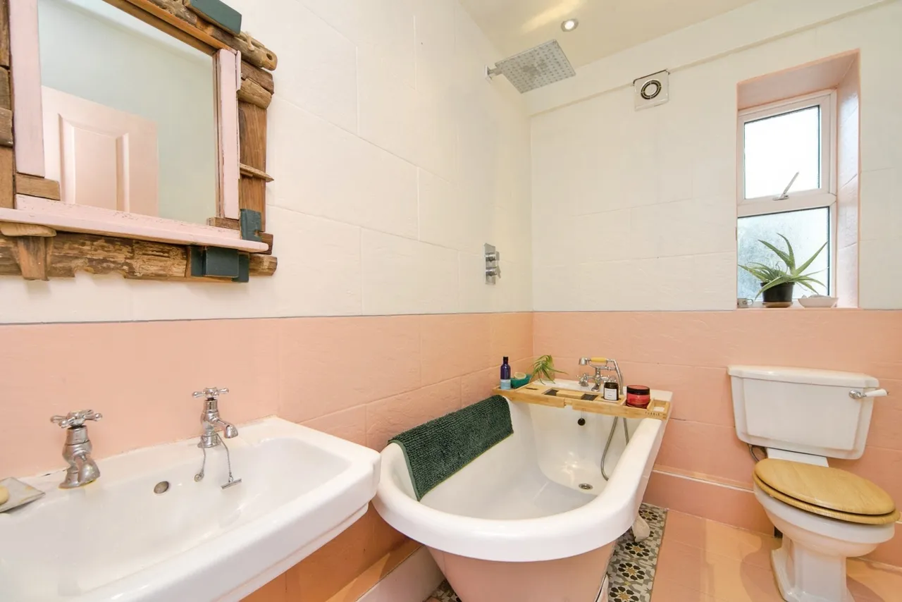 Sefton Road, Old Colwyn, LL29, photo 4
