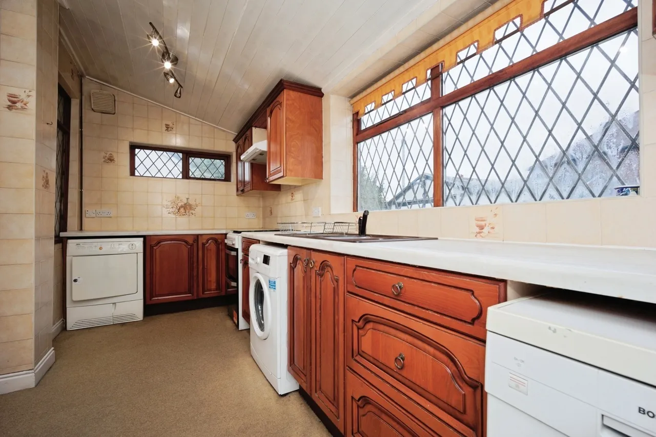 Woodsmoor Lane, Greater Manchester, SK2, photo 21