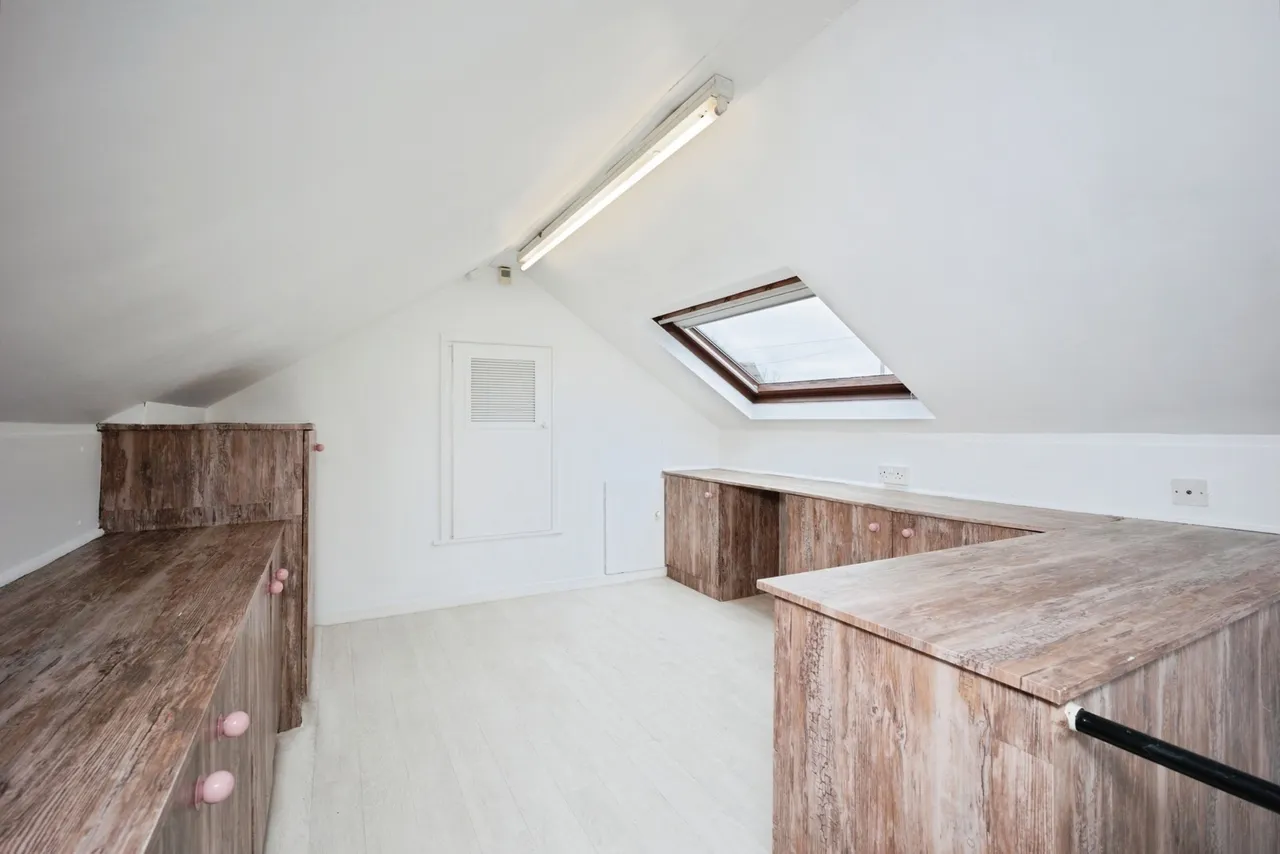 Woodsmoor Lane, Greater Manchester, SK2, photo 28