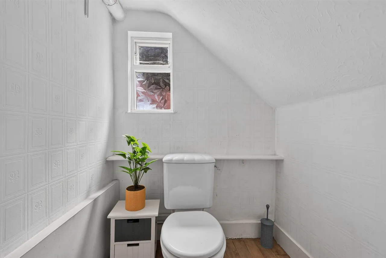 Ardenlee Avenue, Belfast, BT6, photo 12