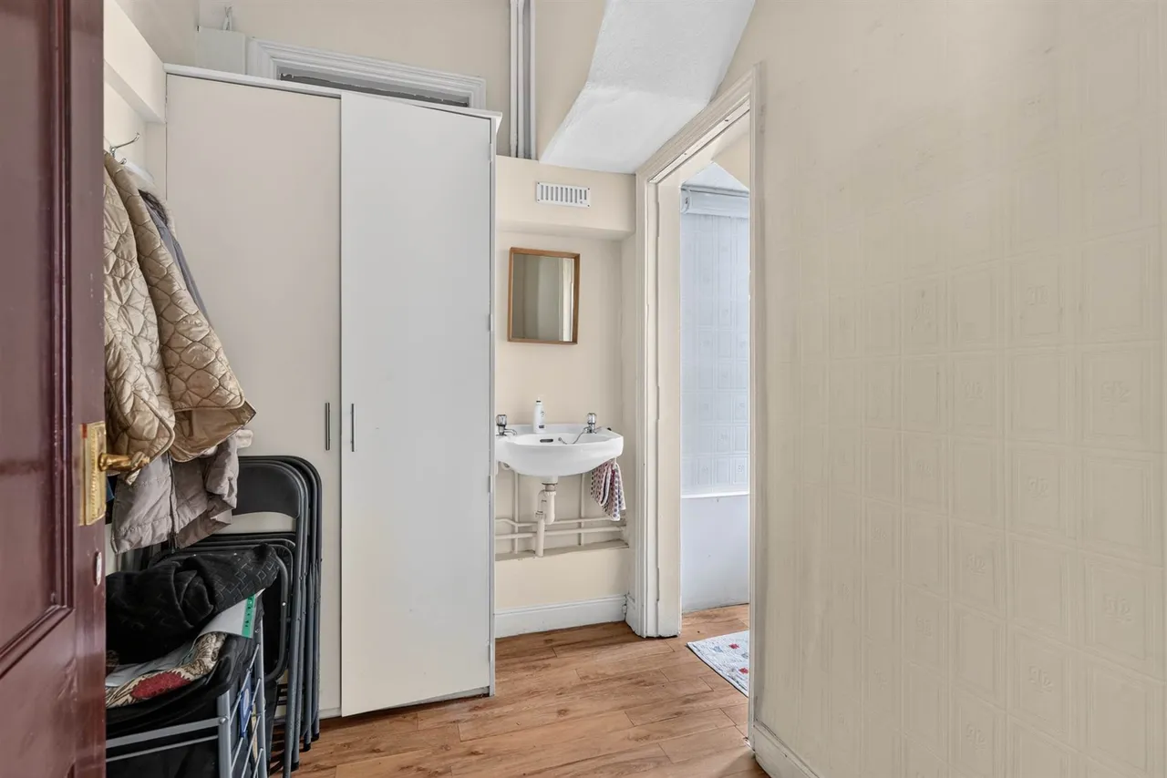 Ardenlee Avenue, Belfast, BT6, photo 11