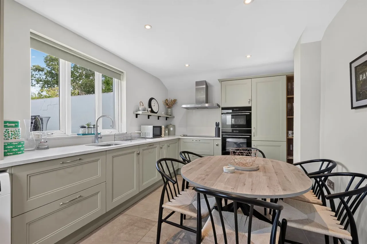 Ardenlee Avenue, Belfast, BT6, photo 13