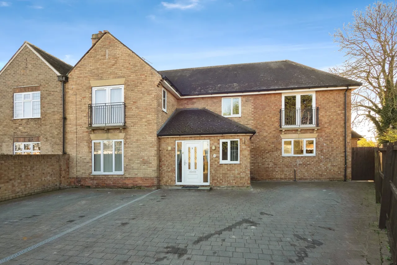 7 bed house for sale, Hull Bridge Road, Beverley, HU17