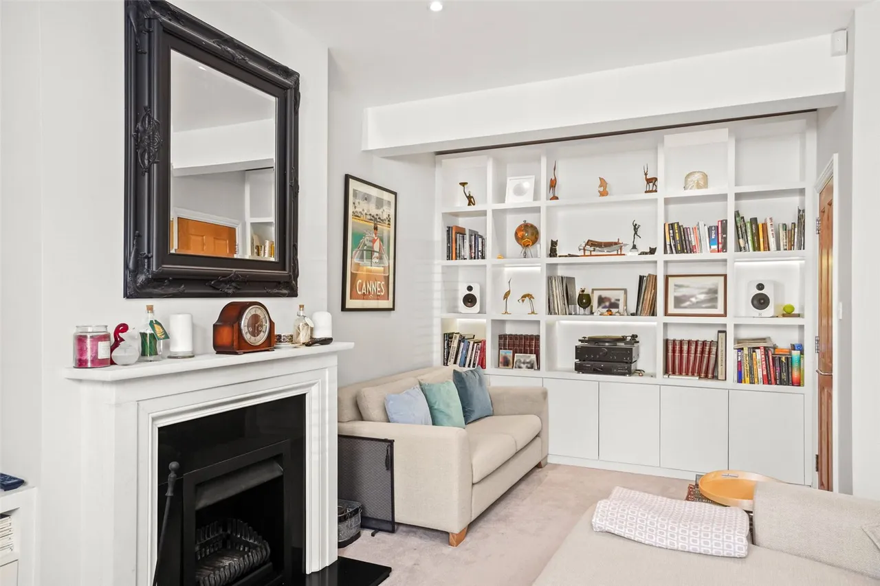 Gould Road, Twickenham, TW2 6RN, photo 7