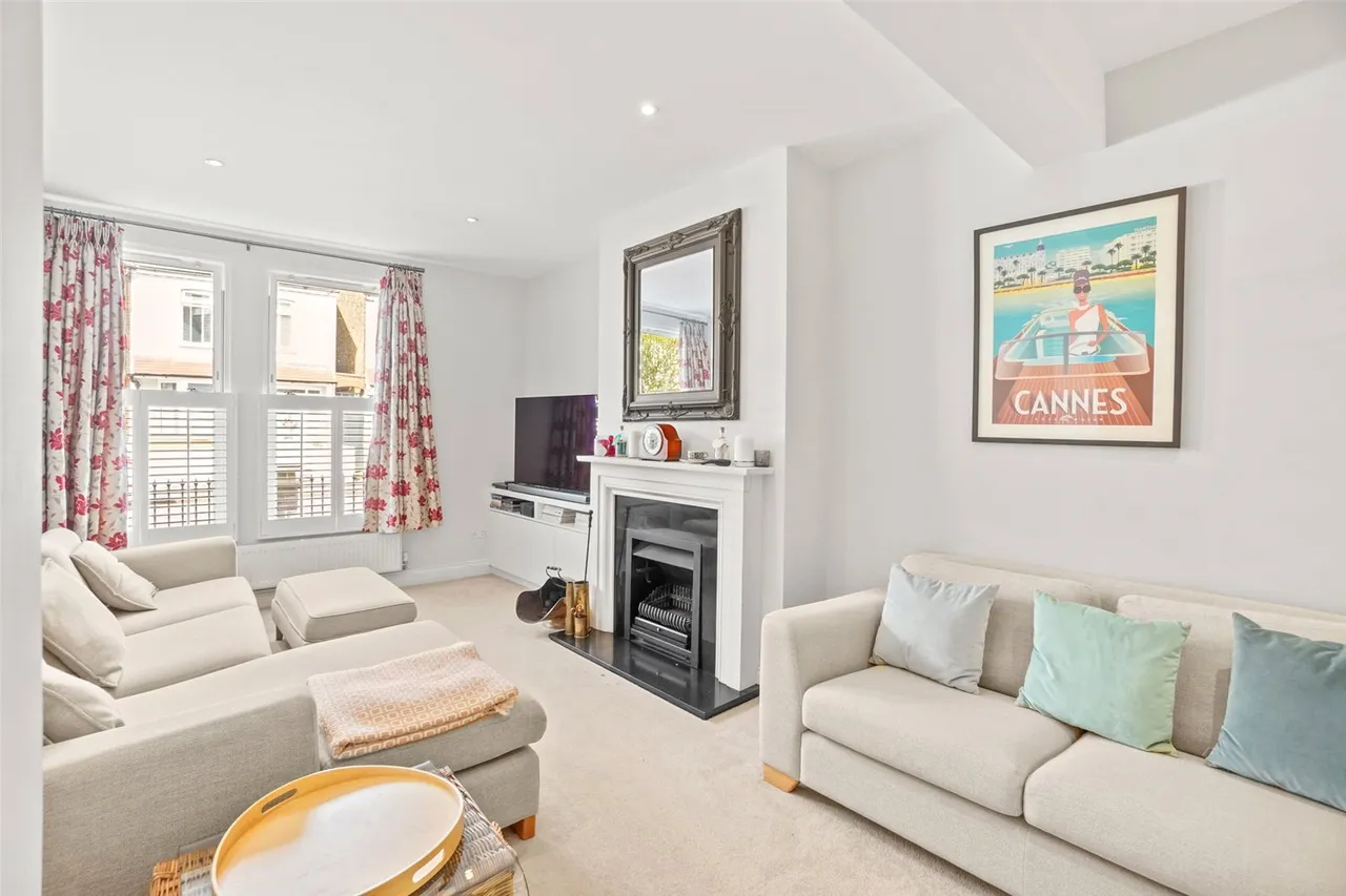 Gould Road, Twickenham, TW2 6RN, photo 6