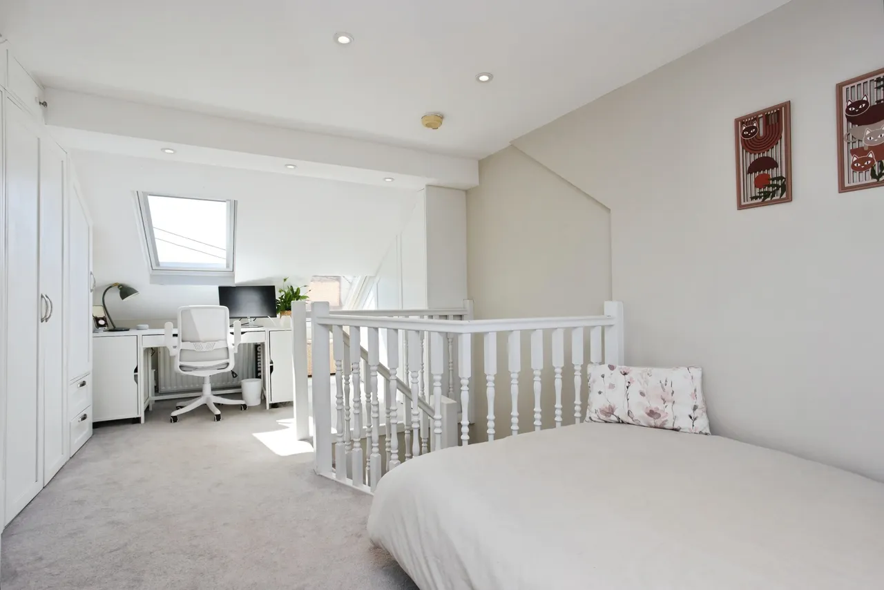 Howland Road, Marden, TN12, photo 16