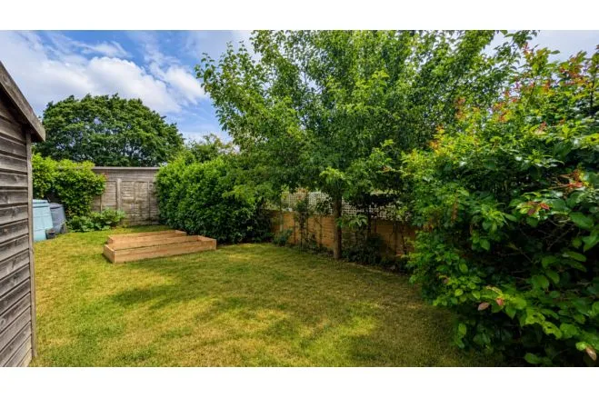 Howland Road, Marden, TN12, photo 21