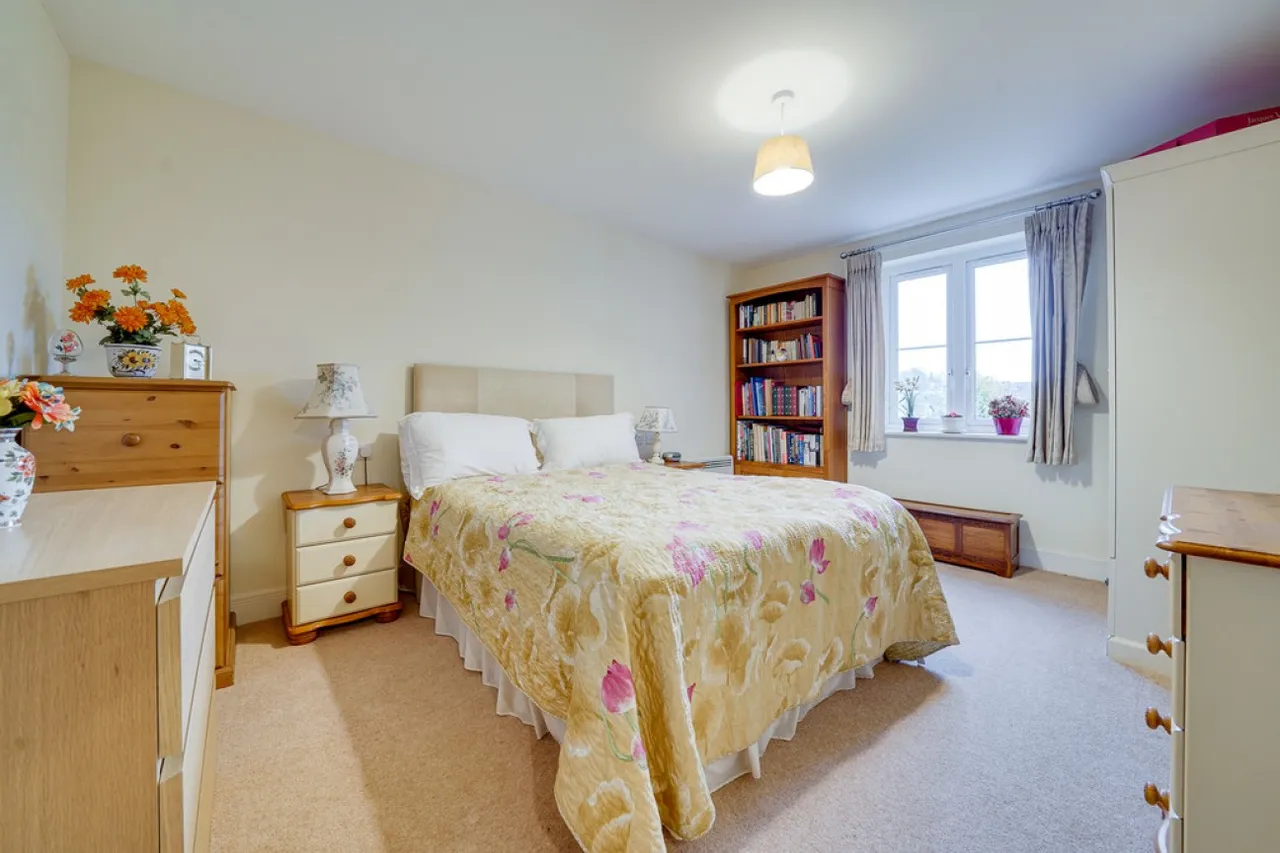 Goodes Court, Royston, SG8, photo 6