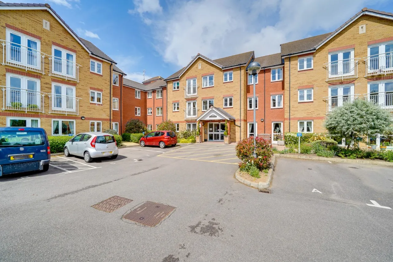 Goodes Court, Royston, SG8, photo 11