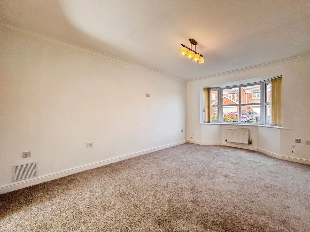 Juniper Way, Sleaford, NG34, photo 5
