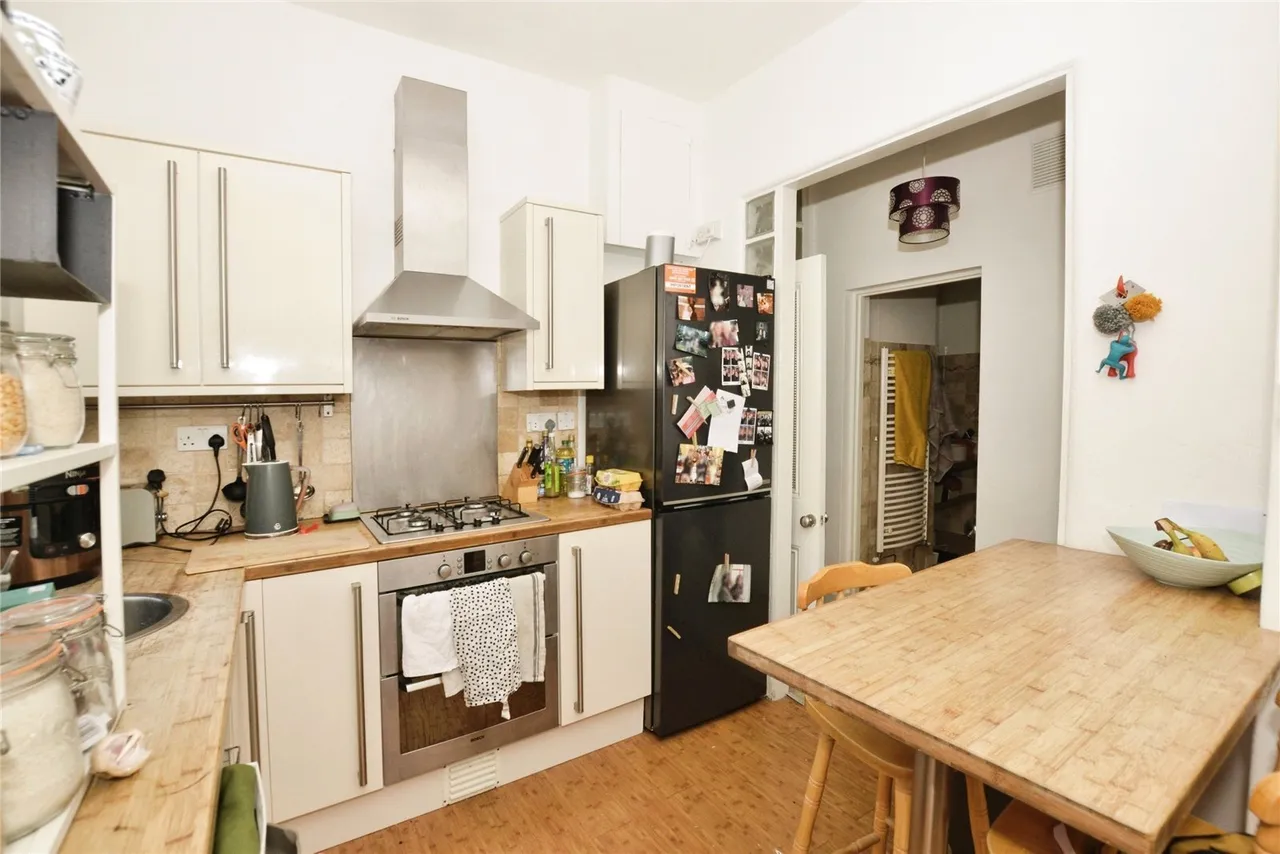 Clifton Crescent, Folkestone, Kent, CT20, photo 3