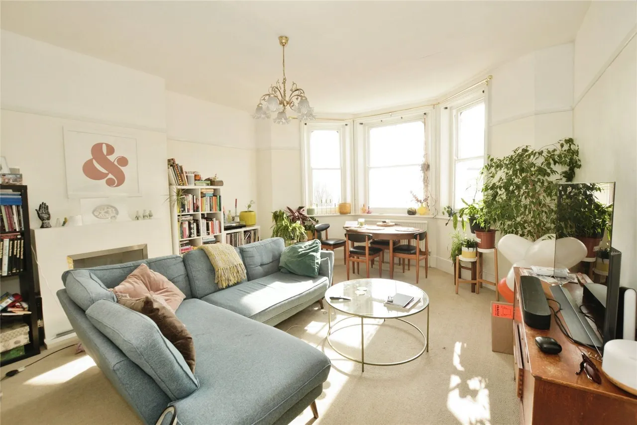 Clifton Crescent, Folkestone, Kent, CT20, photo 2