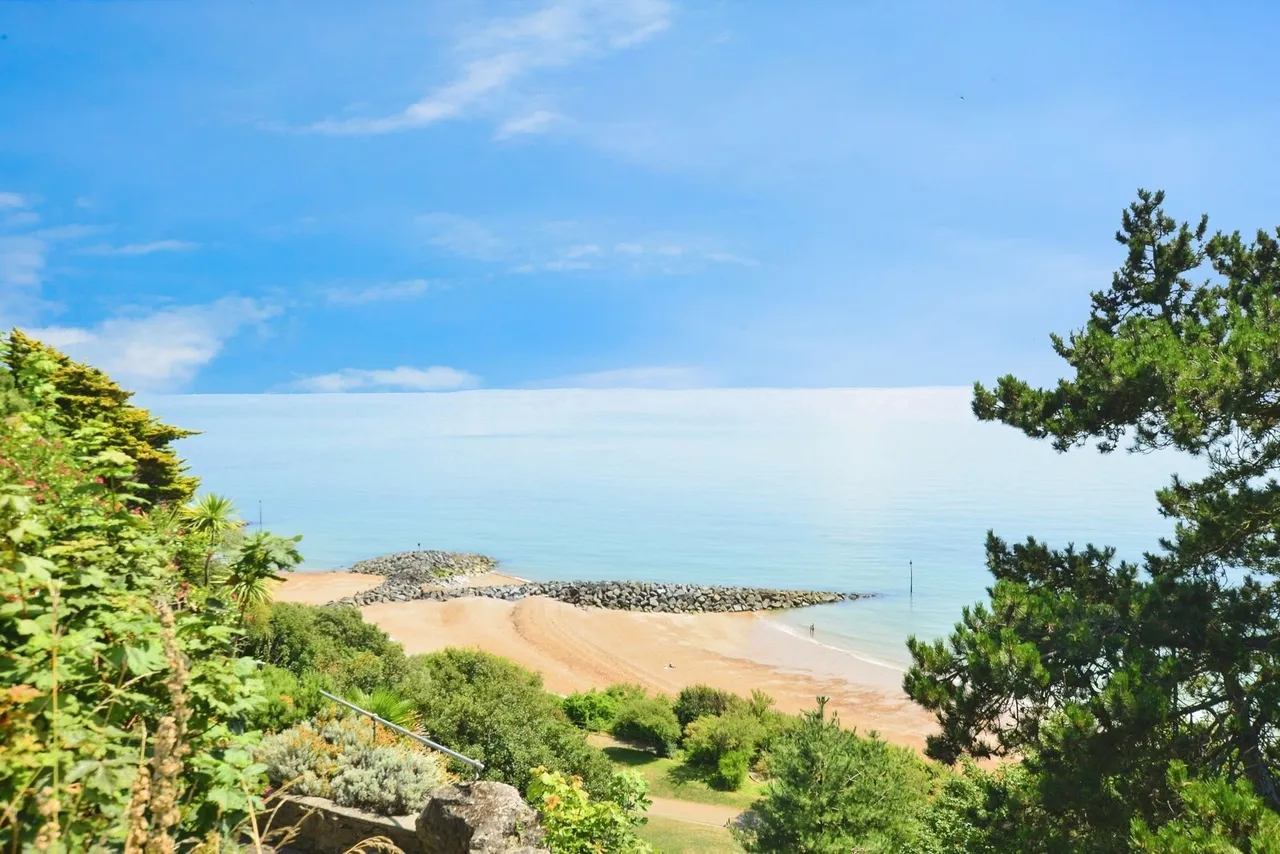 Clifton Crescent, Folkestone, Kent, CT20, photo 6