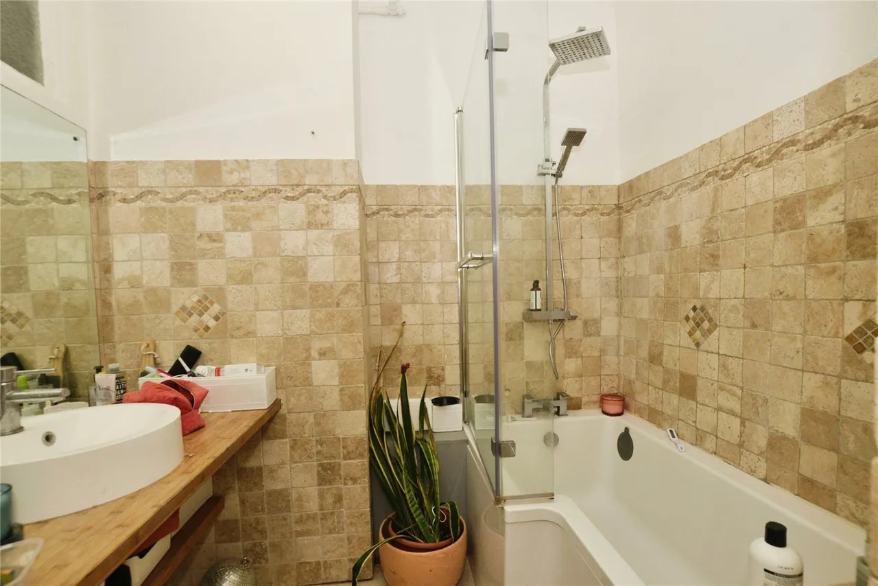 Clifton Crescent, Folkestone, Kent, CT20, photo 5