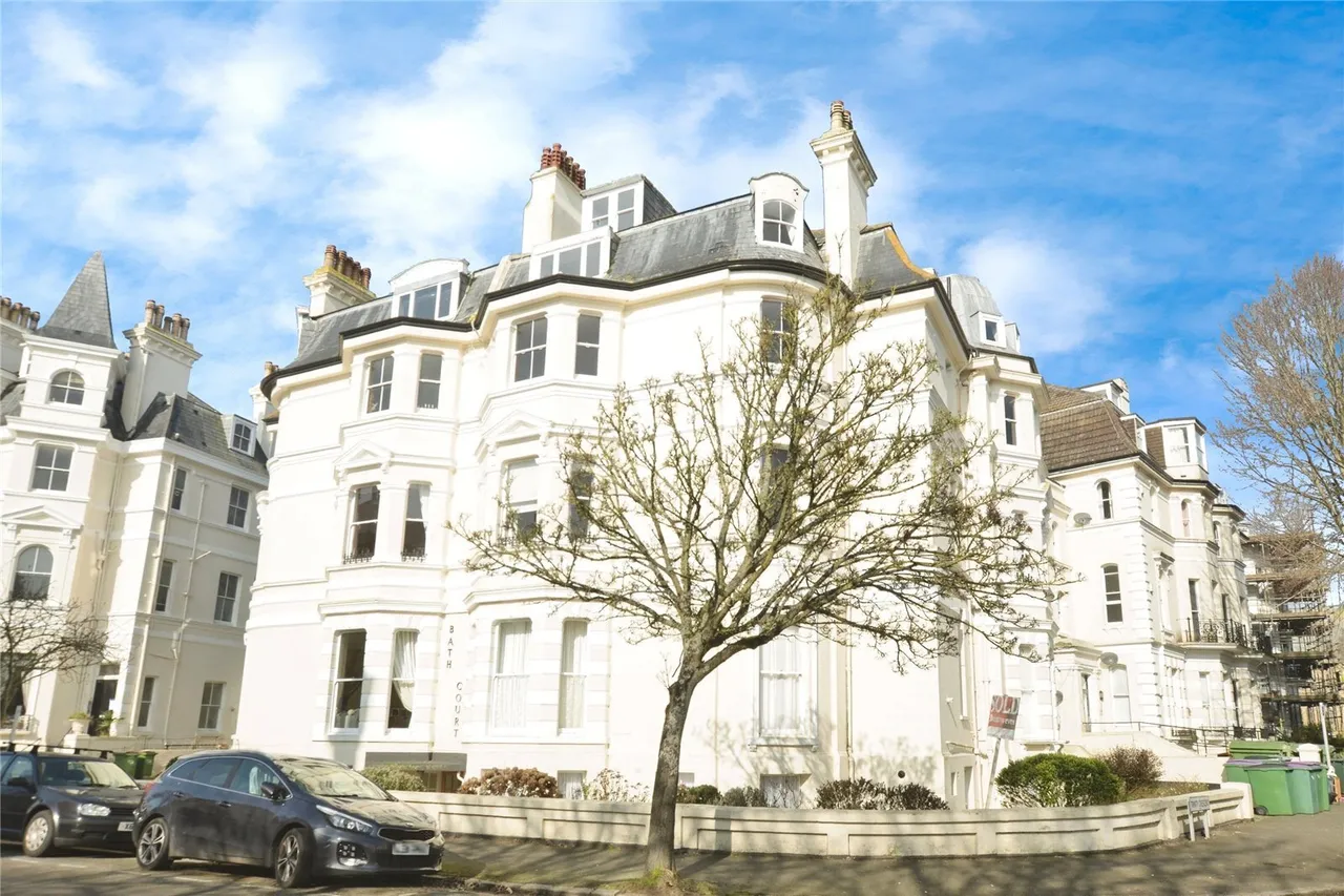 Clifton Crescent, Folkestone, Kent, CT20, photo 14