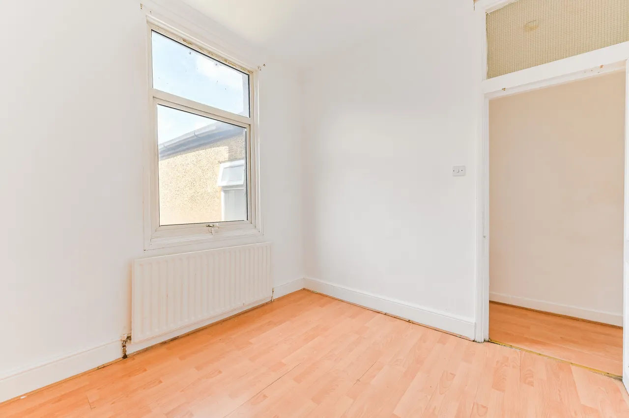 Flat 2, 24 Kent House Road, London, photo 6