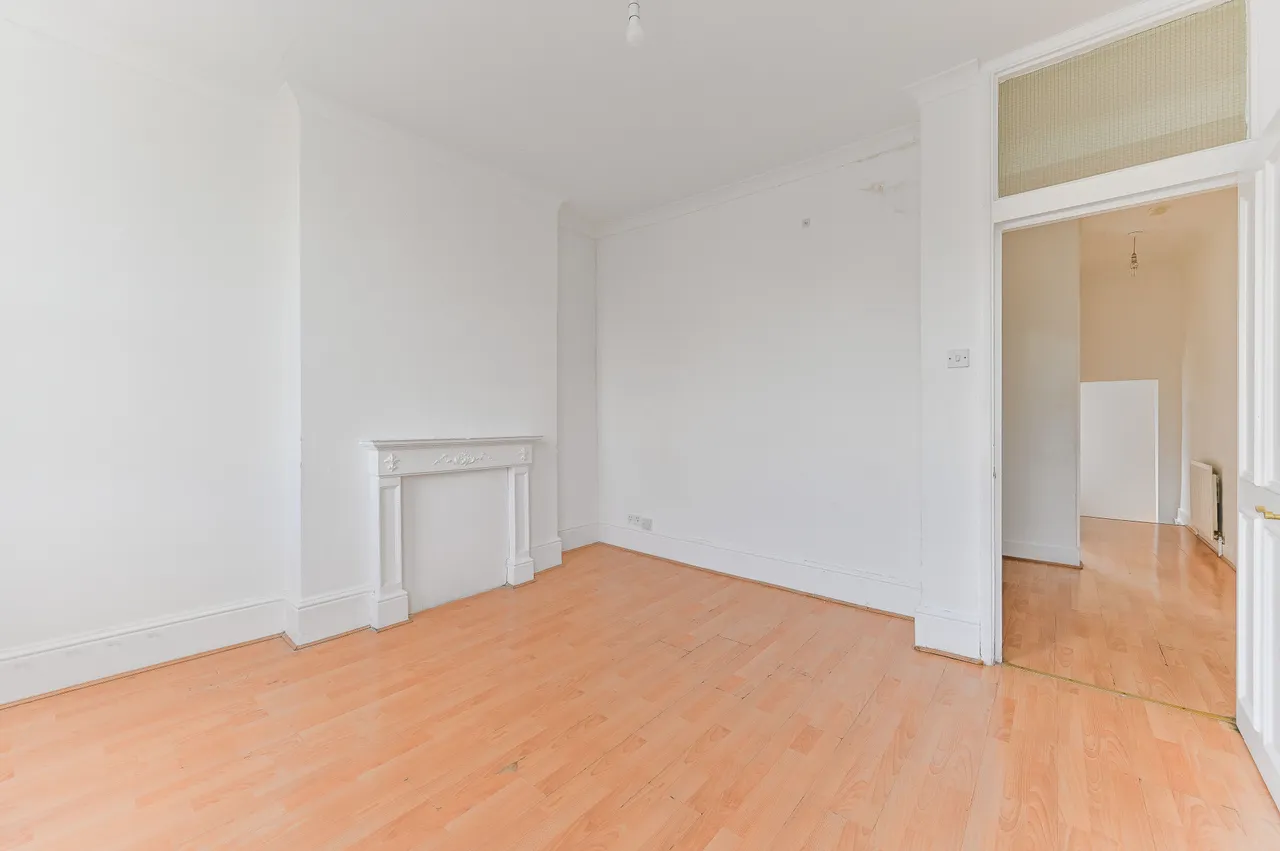 Flat 2, 24 Kent House Road, London, photo 9