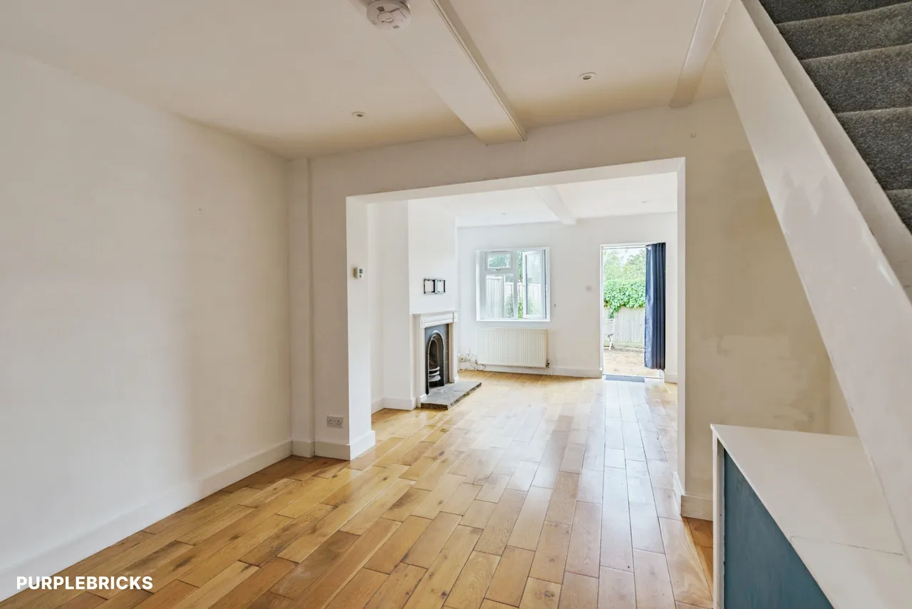 Common Road, Redhill, RH1, photo 49
