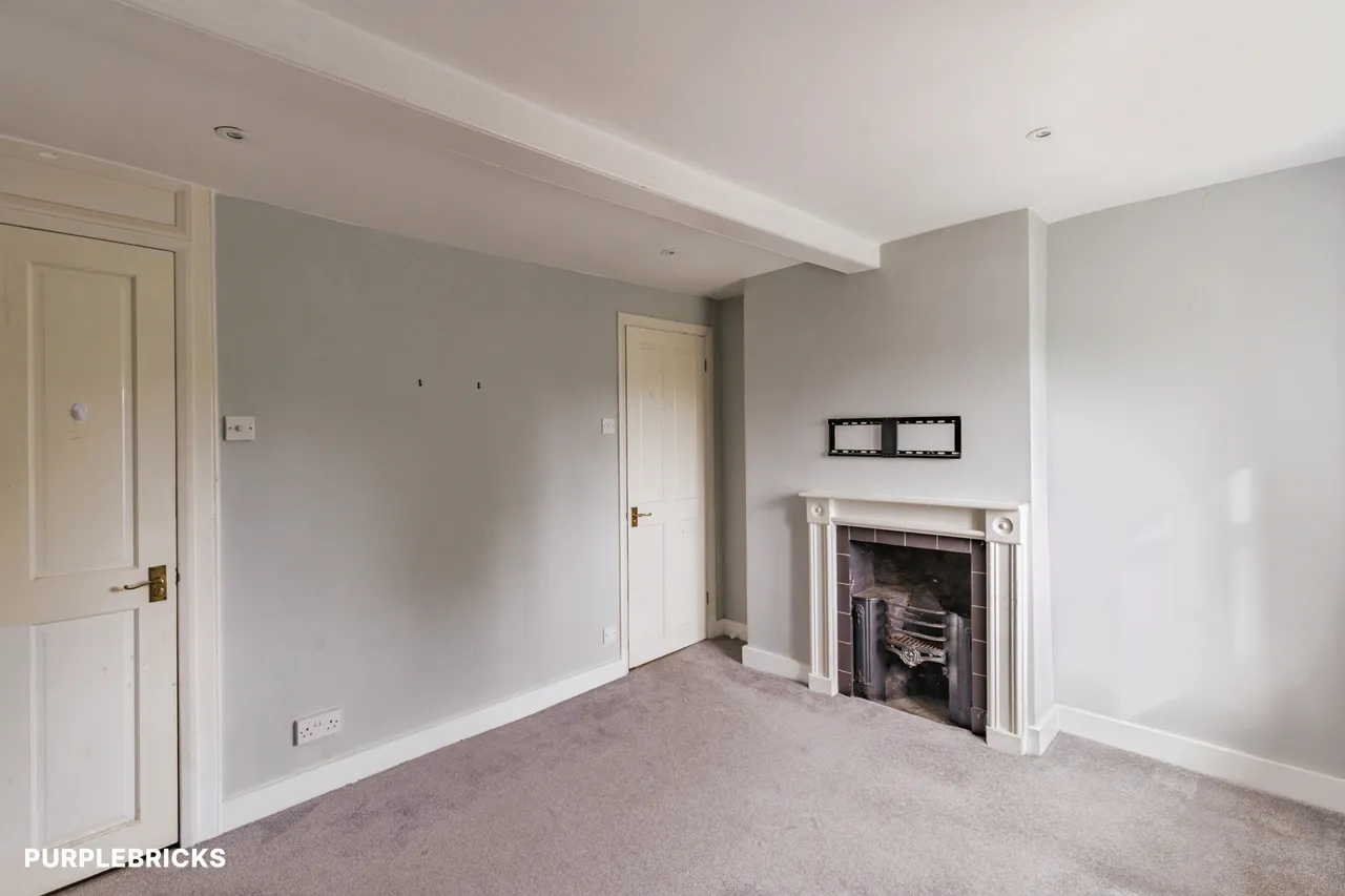 Common Road, Redhill, RH1, photo 37