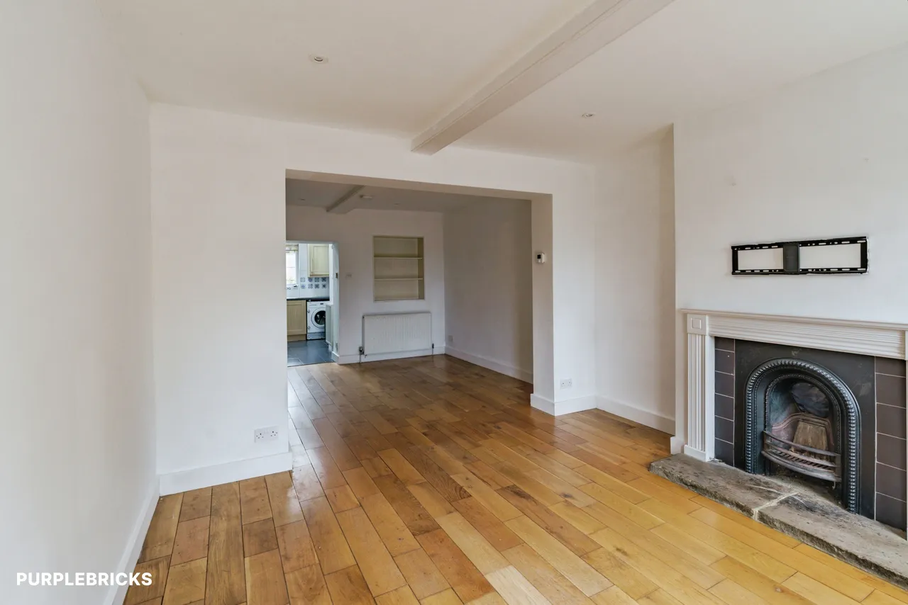 Common Road, Redhill, RH1, photo 35