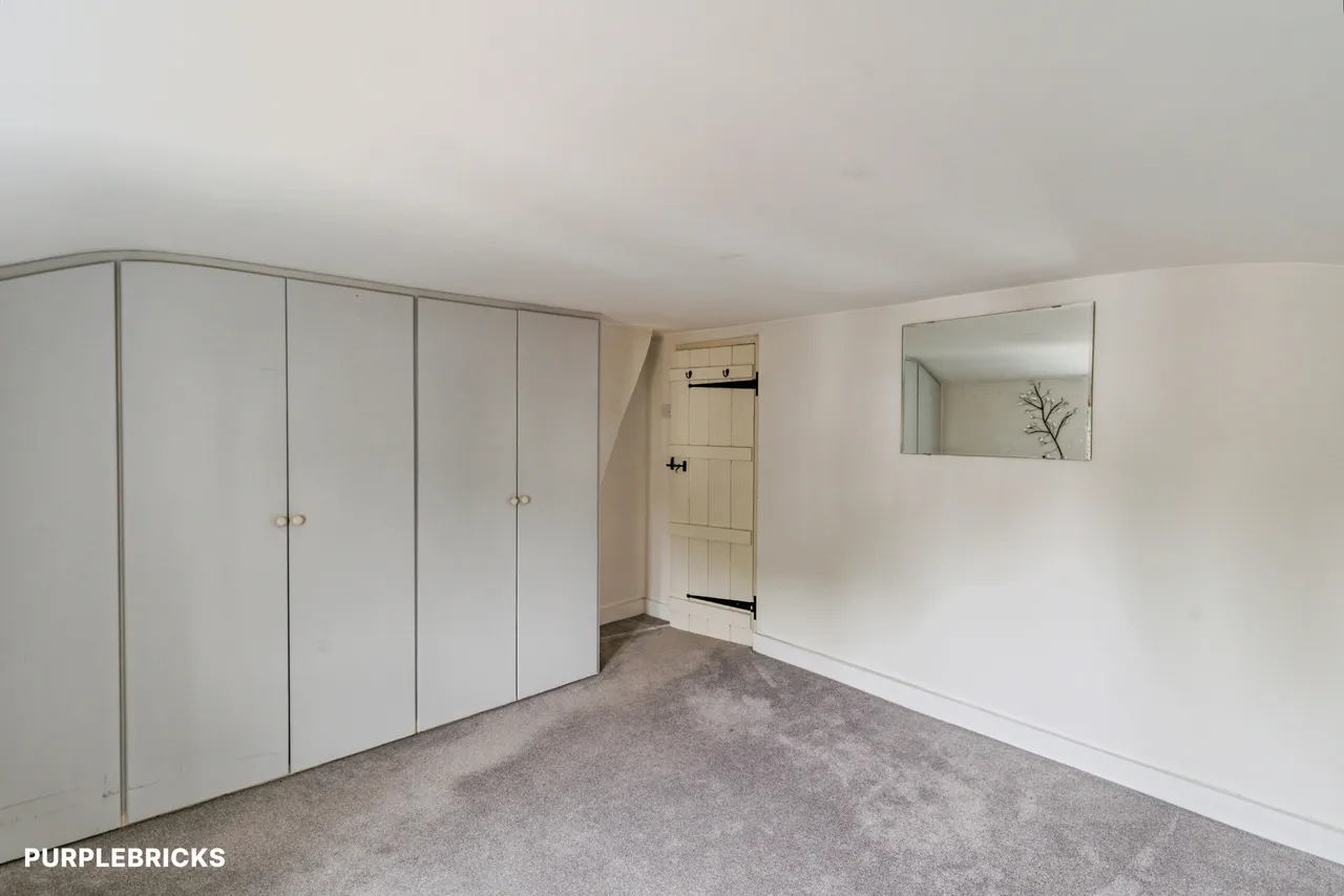 Common Road, Redhill, RH1, photo 18
