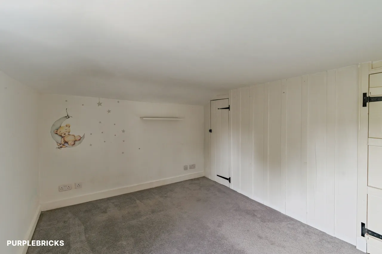 Common Road, Redhill, RH1, photo 20