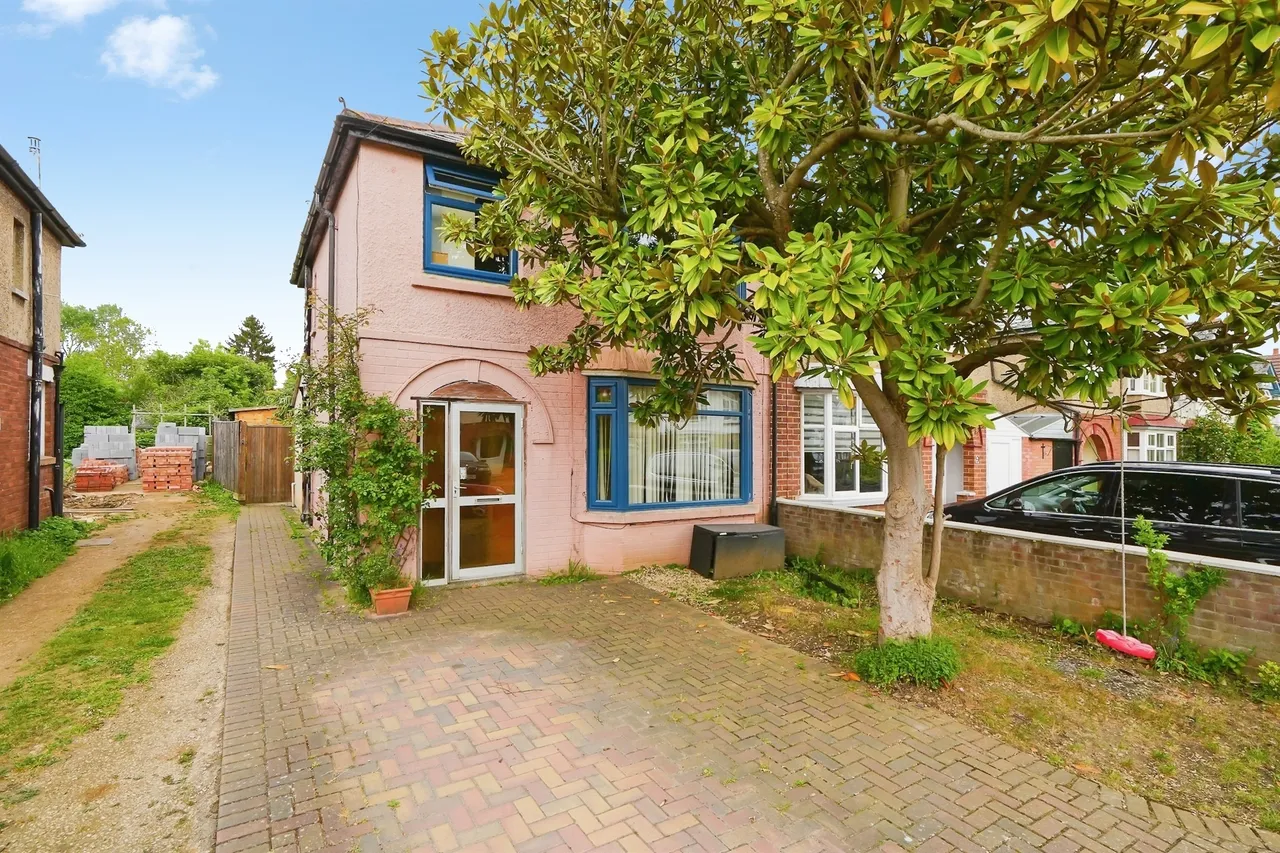 3 bed house for sale — Swinbourne Road, Littlemore, Oxford