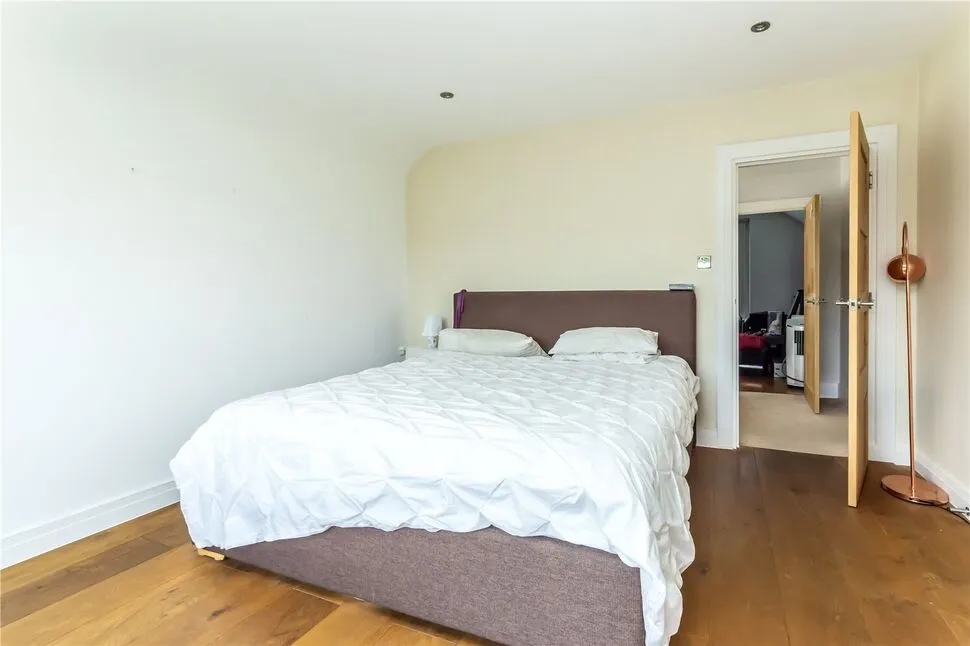 Riddlesdown Avenue, Purley, CR8, photo 11