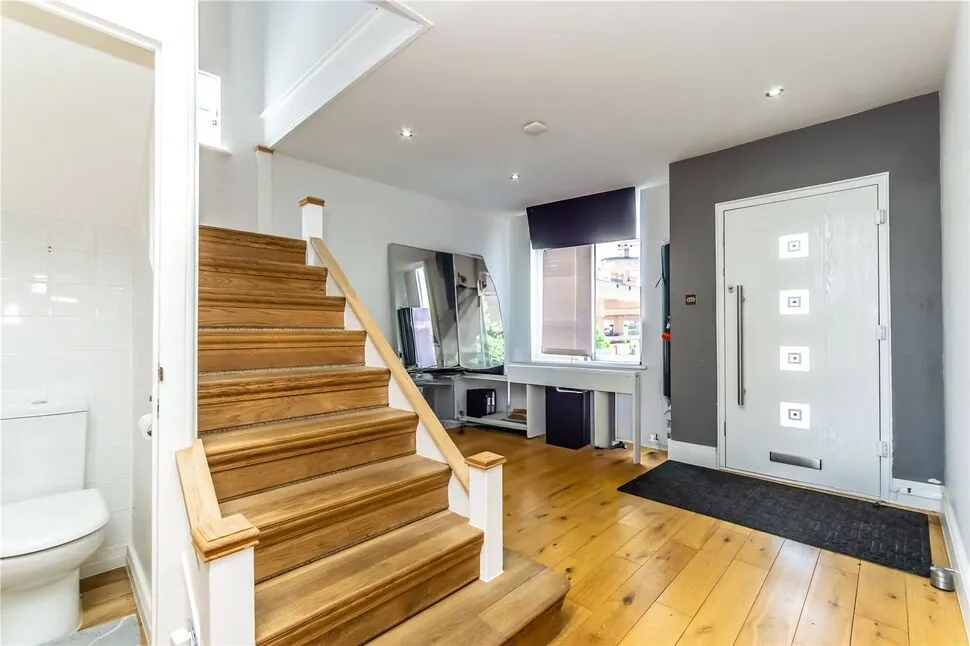 Riddlesdown Avenue, Purley, CR8, photo 3