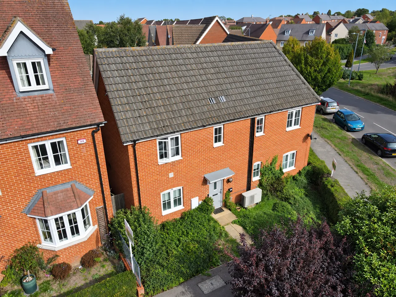 3 bed house to rent, Livings Way, Stansted, CM24