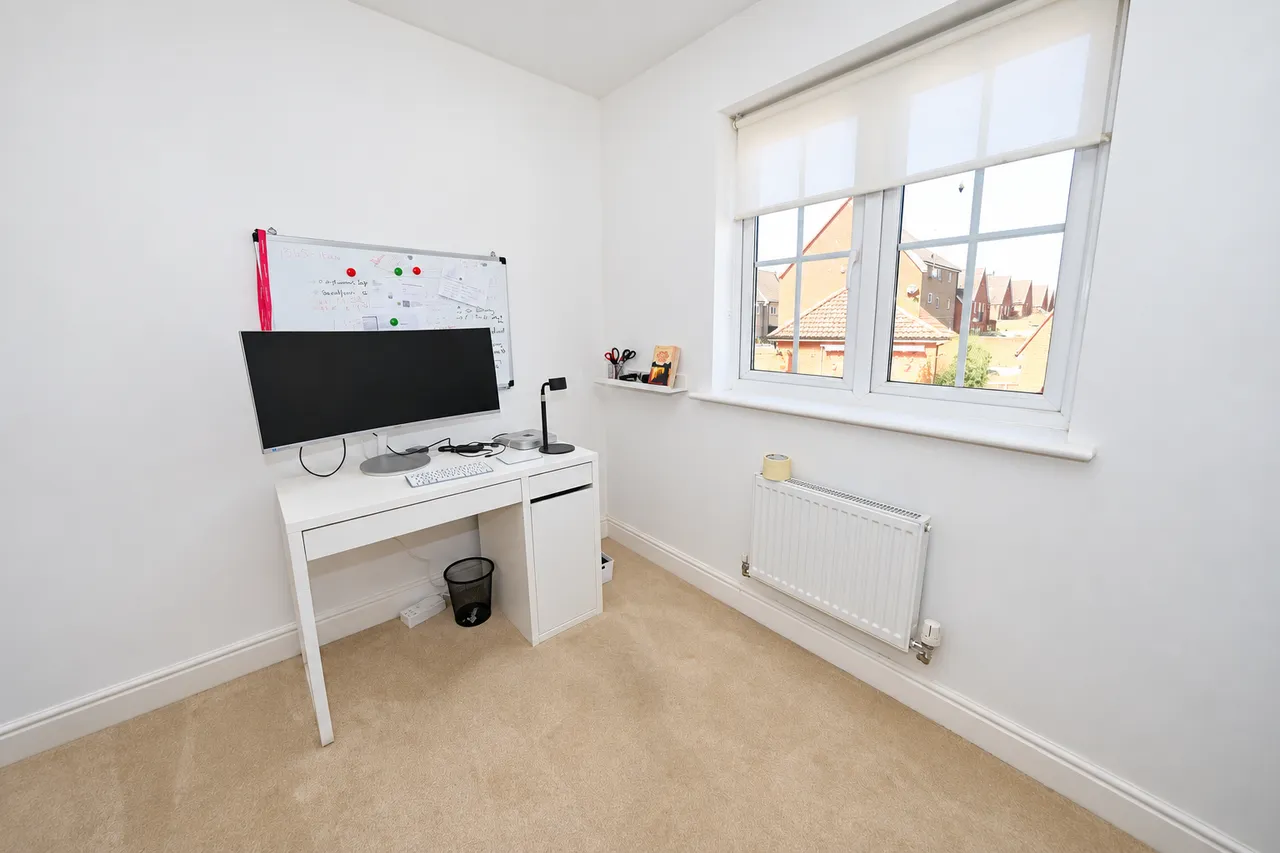 Livings Way, Stansted, CM24, photo 9